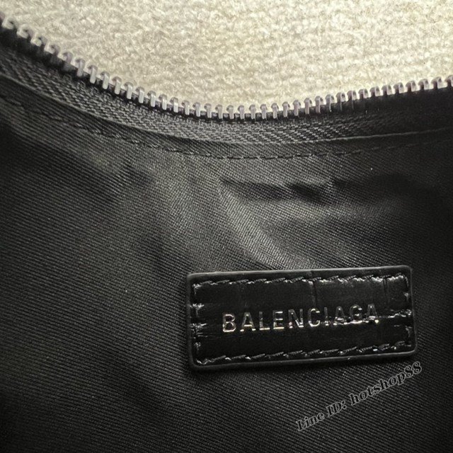 Balenciaga專櫃爆款Le Cagole半月牙腋下包餃子包 巴黎世家經典小號爆裂黑鱷金機車包 fyj1091